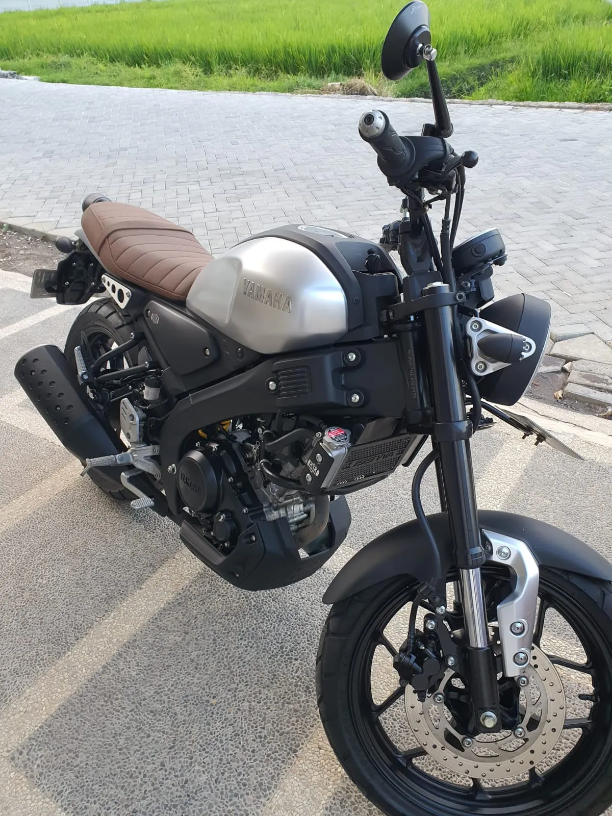 Yamaha XSR motorcycle