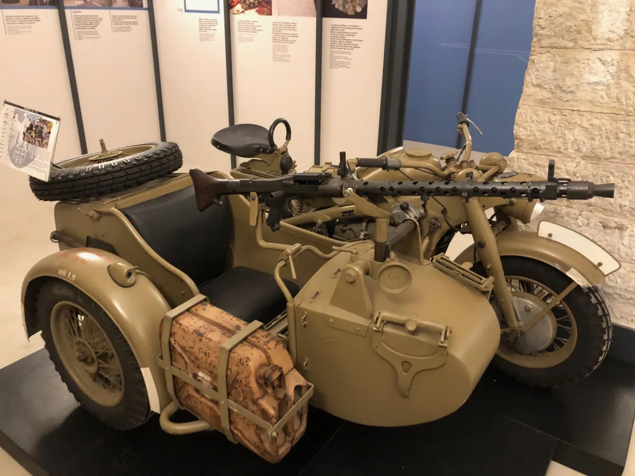 Zündapp KS 750 zijspan