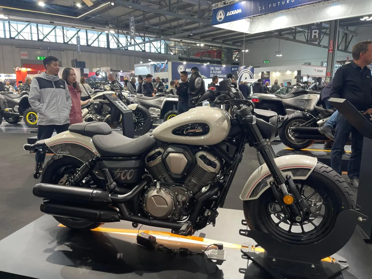 Benda Dark Flag 500 naked motorcycle