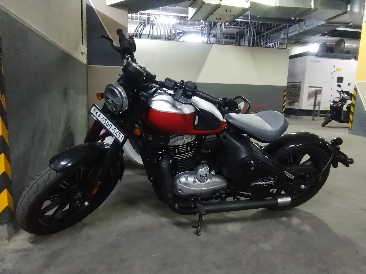 Jawa 42 Bobber retro motorfiets 2025