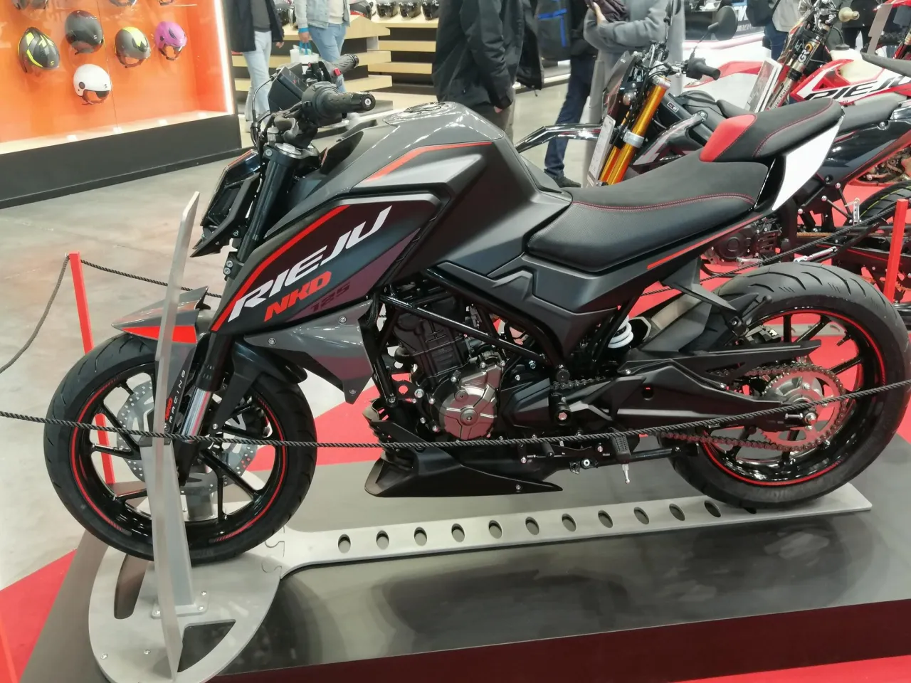 Rieju NKD 125 naked motorfiets 2025