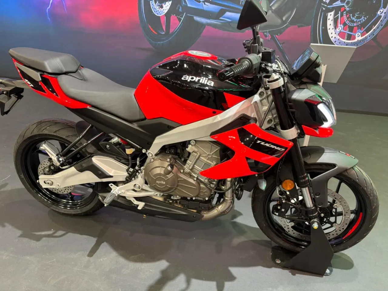 Aprilia Tuono 457 modeljaar 2025