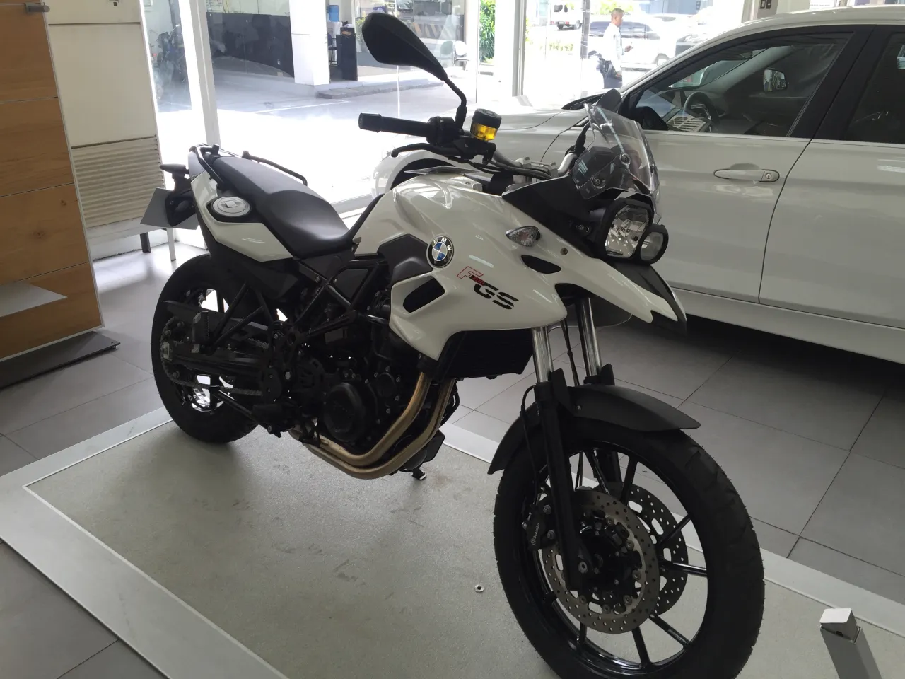 BMW F 700 GS showroom