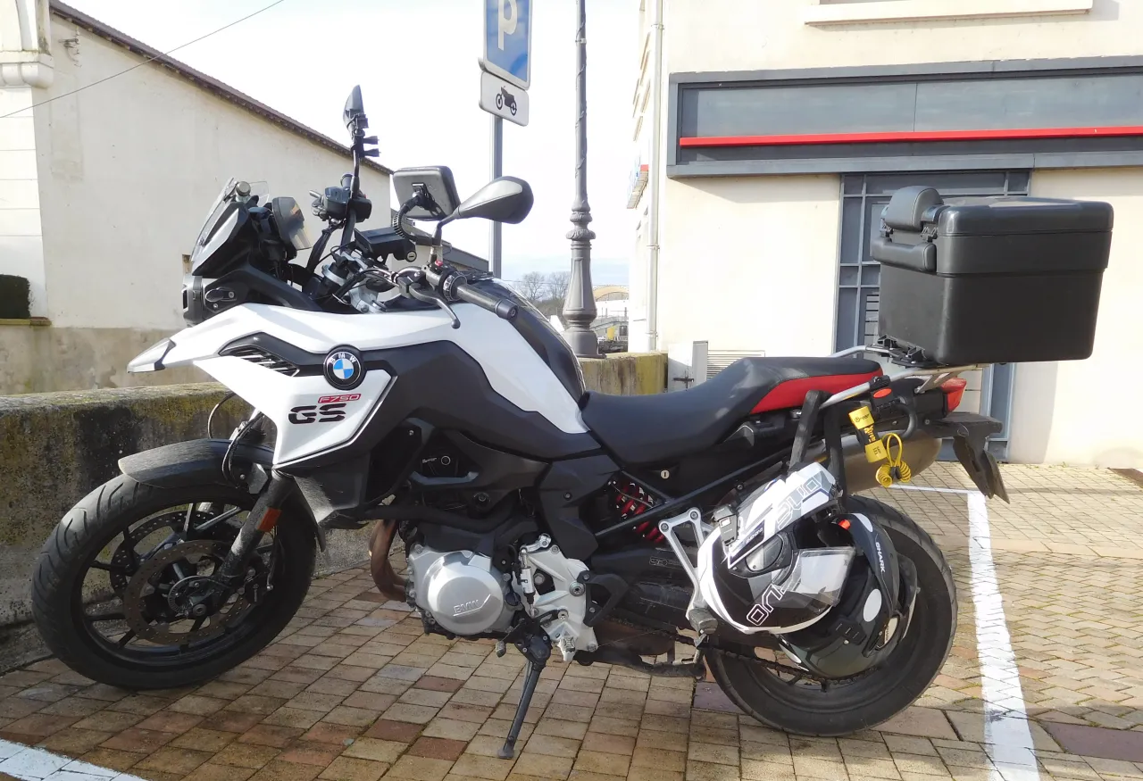 BMW F 750 GS witte uitvoering