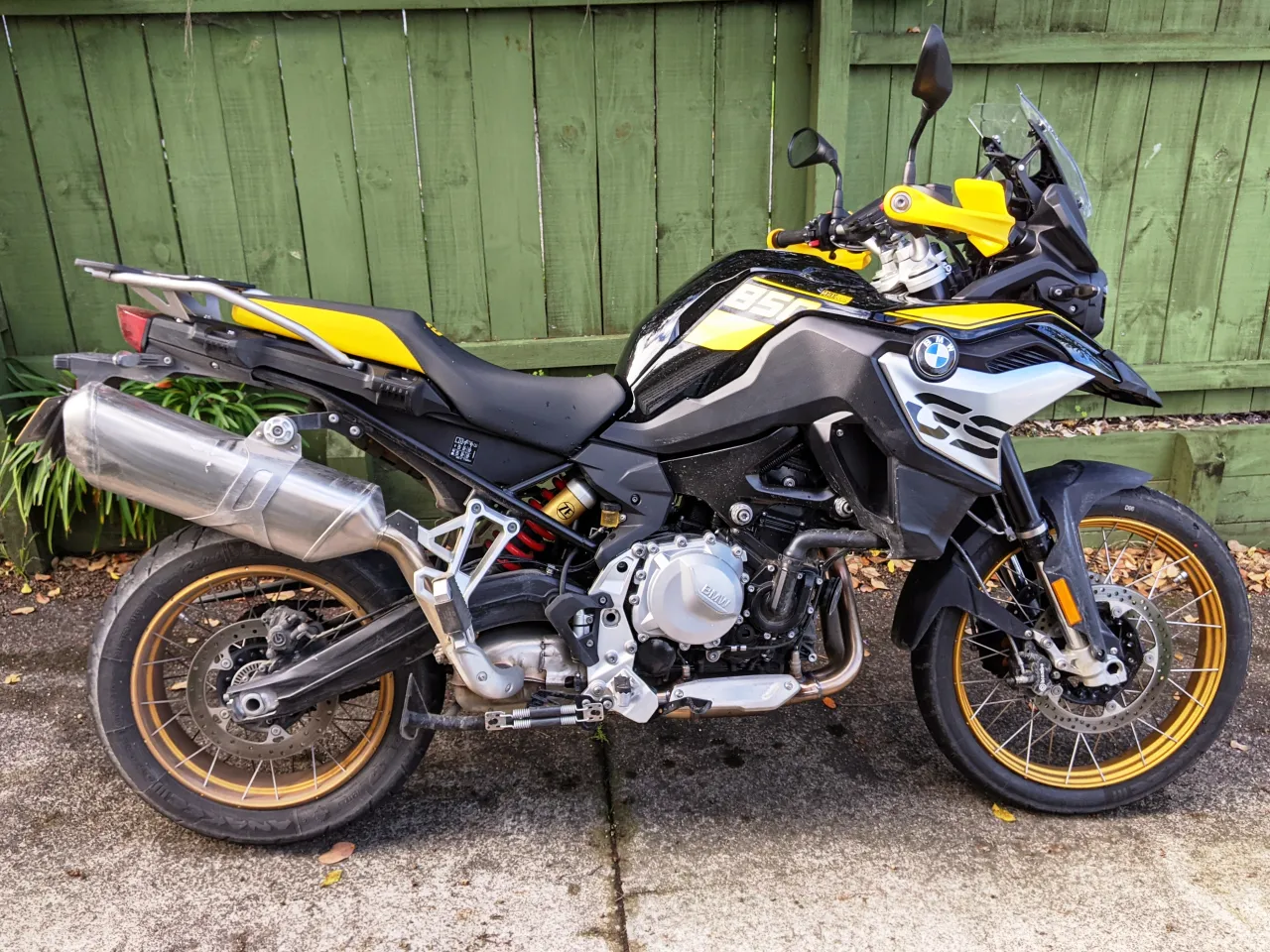 BMW F 850 GS rechterzijde