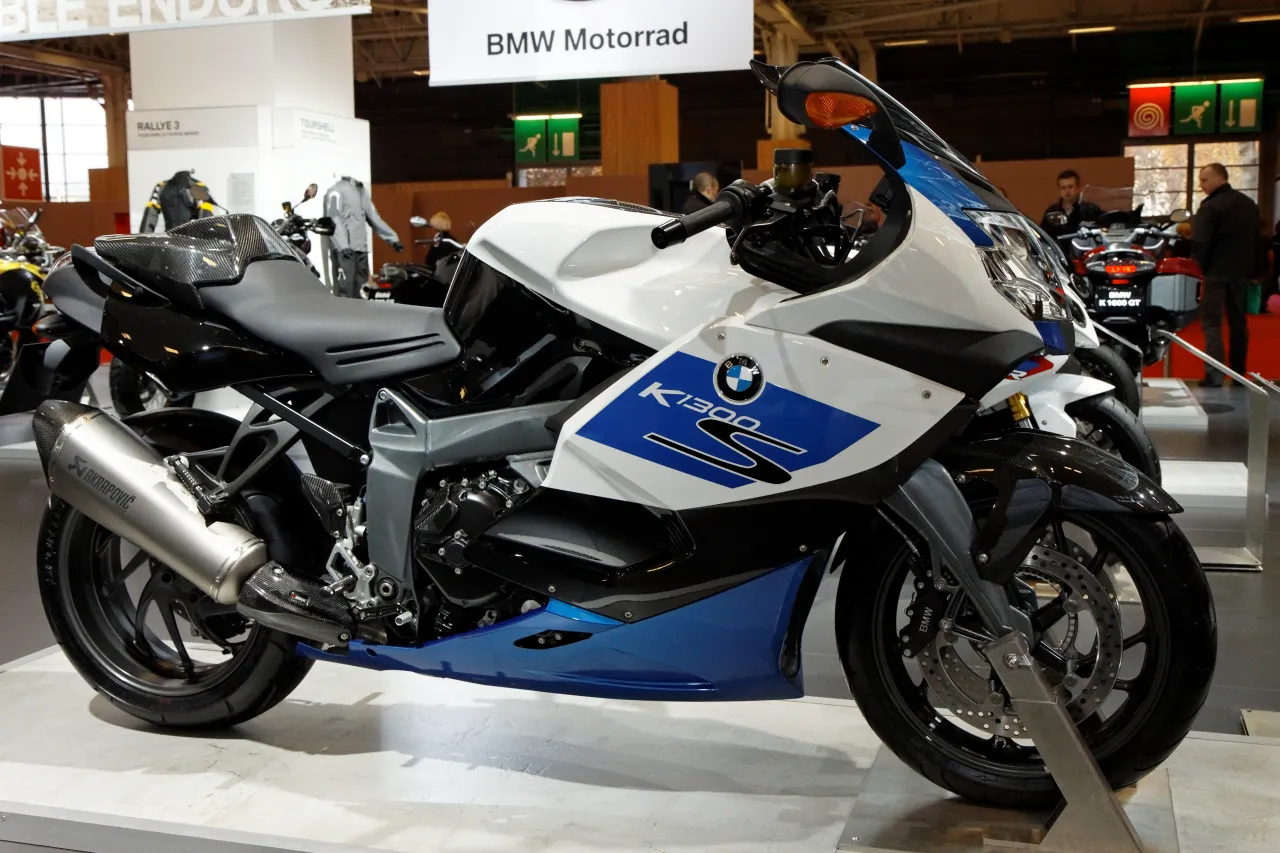 BMW K 1300 S HP variant Paris motorshow 2011