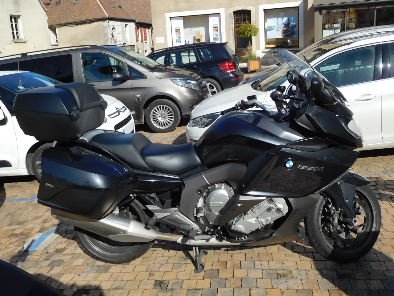 BMW K 1600 GT rechterzijde