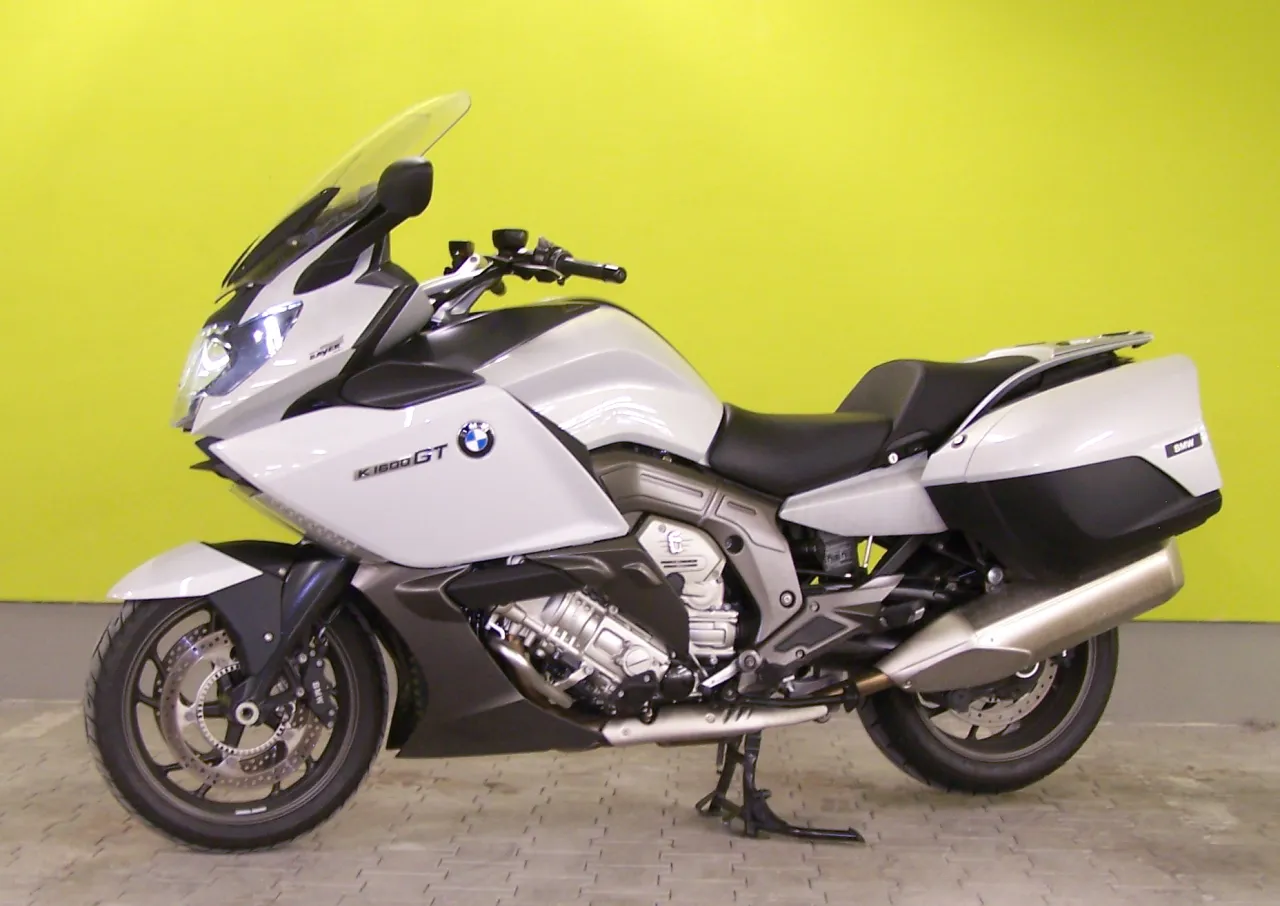 BMW K 1600 GT zijaanzicht