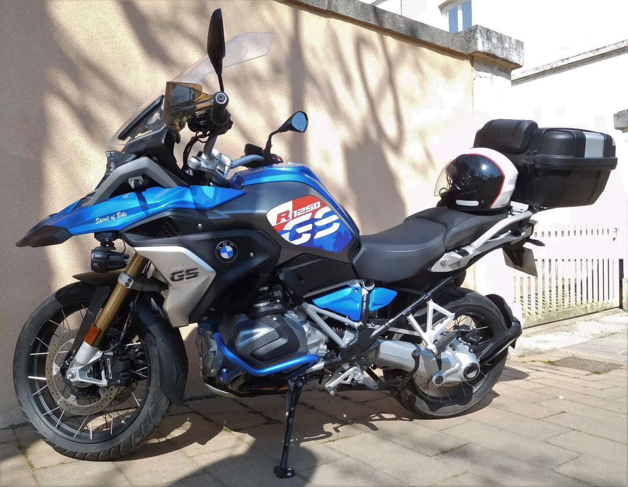 BMW R 1250 GS rechterzijde