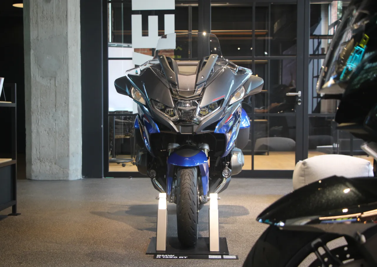 BMW R 1250 RT 2024 vooraanzicht