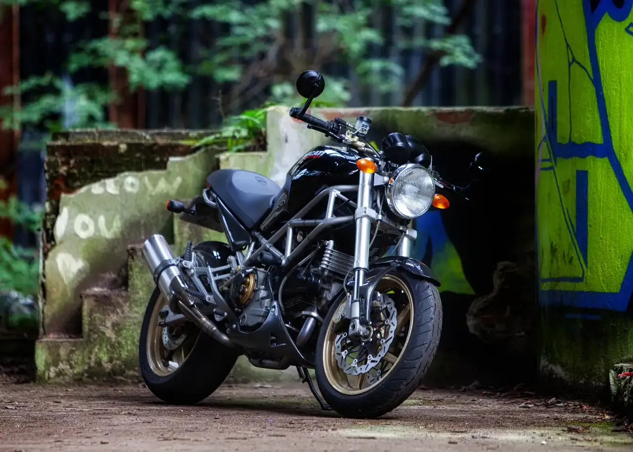 Ducati Monster 1000