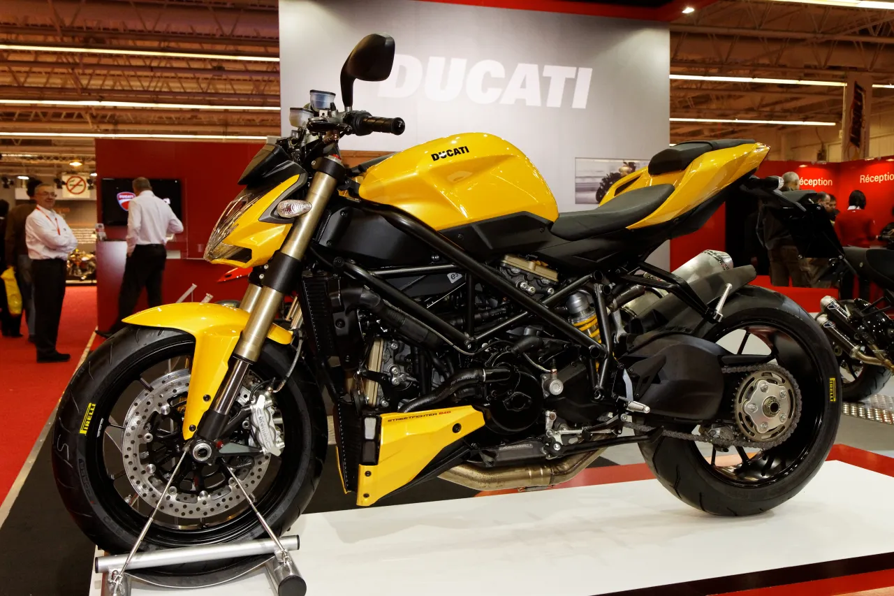 Ducati Streetfighter 848 op Salon de la Moto 2011