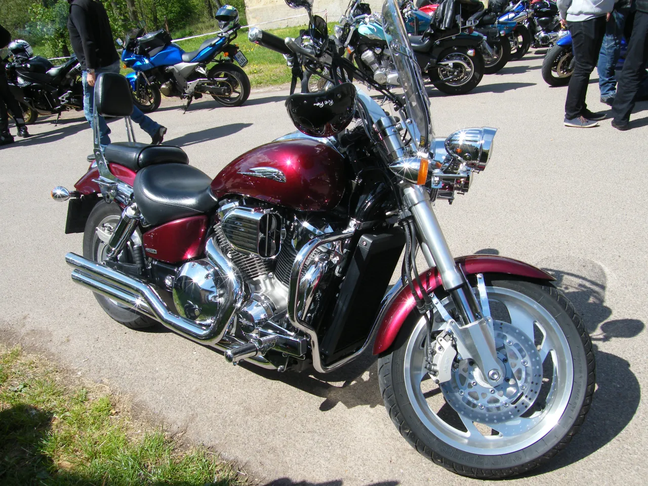 Honda VTX1800 zijaanzicht