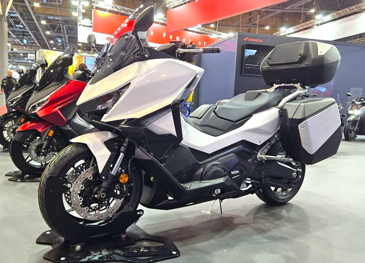 Honda Forza 750