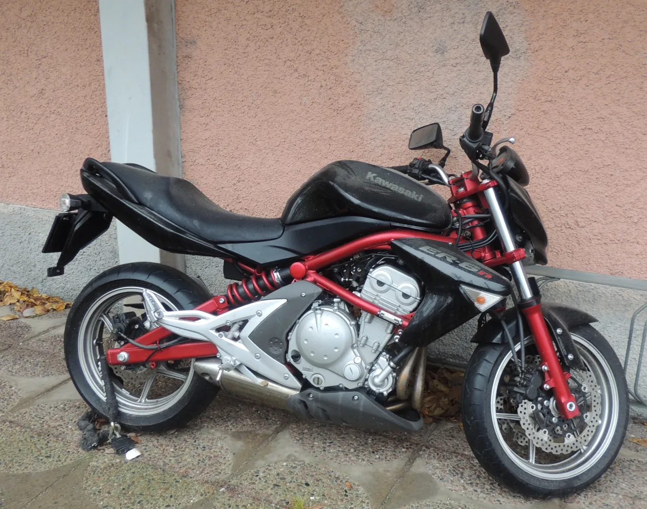 Kawasaki ER-6N naked motorcycle side profile