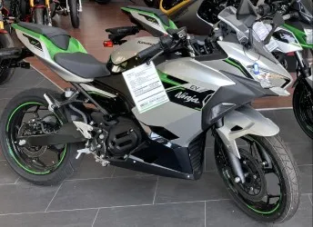 Kawasaki Ninja 500 SE
