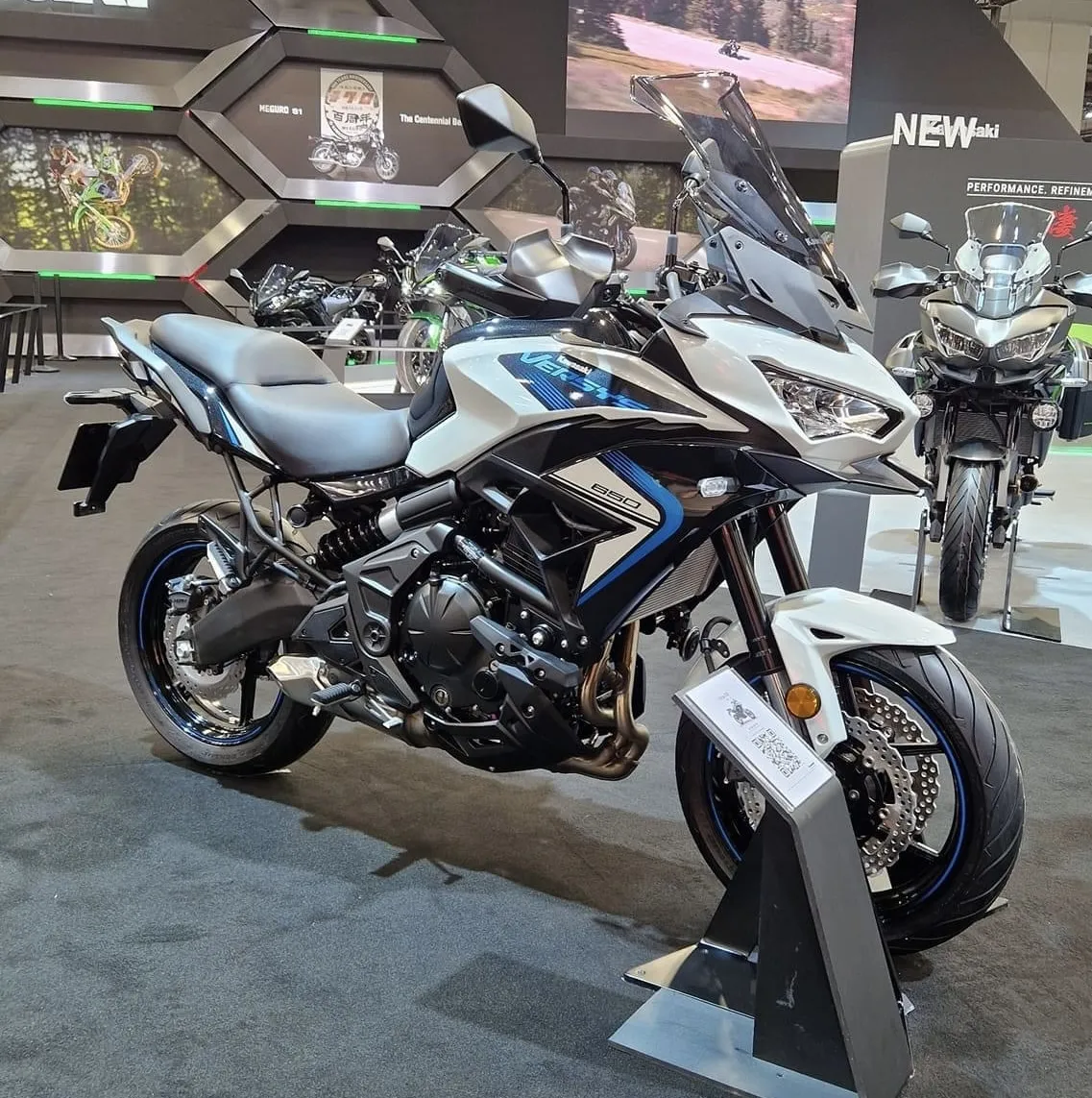 Kawasaki Versys 650 modeljaar 2025