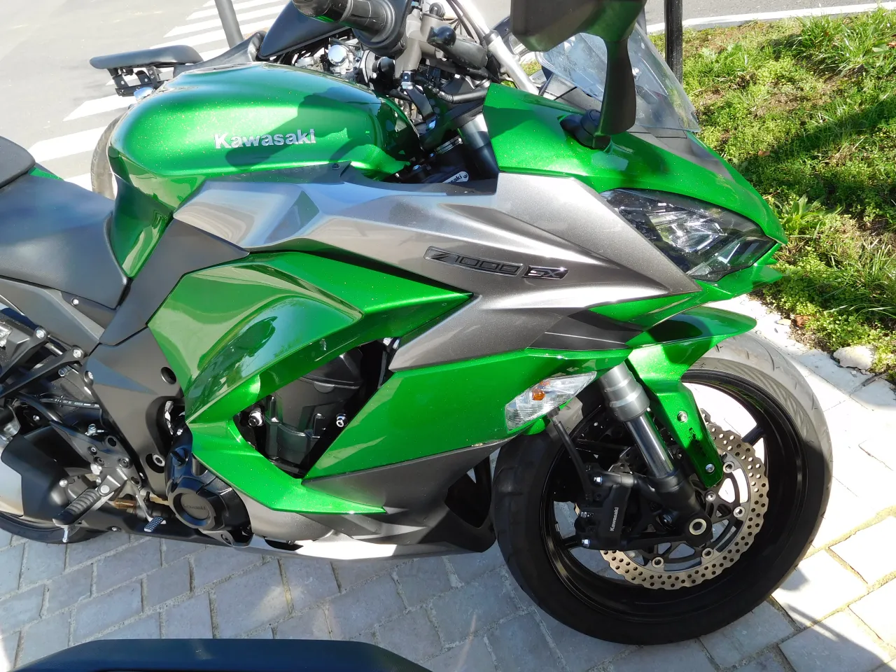 Kawasaki Z 1000 SX vooraanzicht