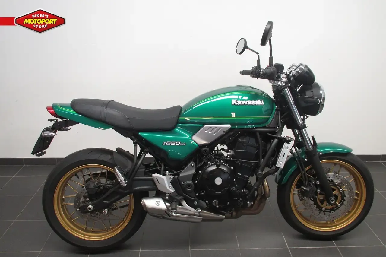 Kawasaki Z650RS retro naked side view