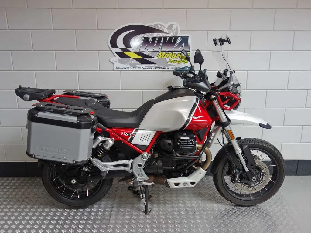 Moto Guzzi V 85 TT