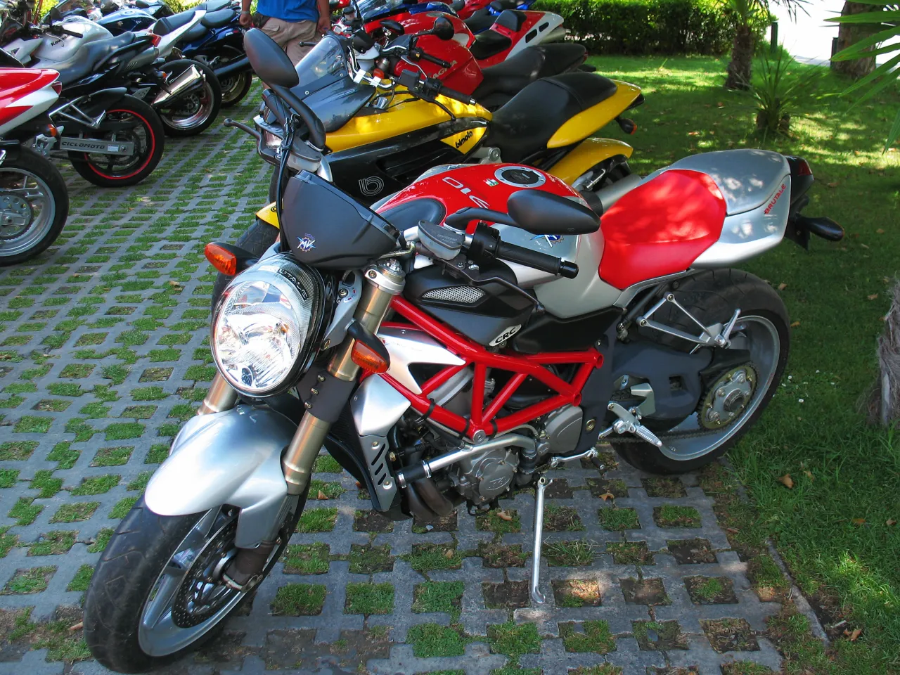 MV Agusta Brutale 910 2009