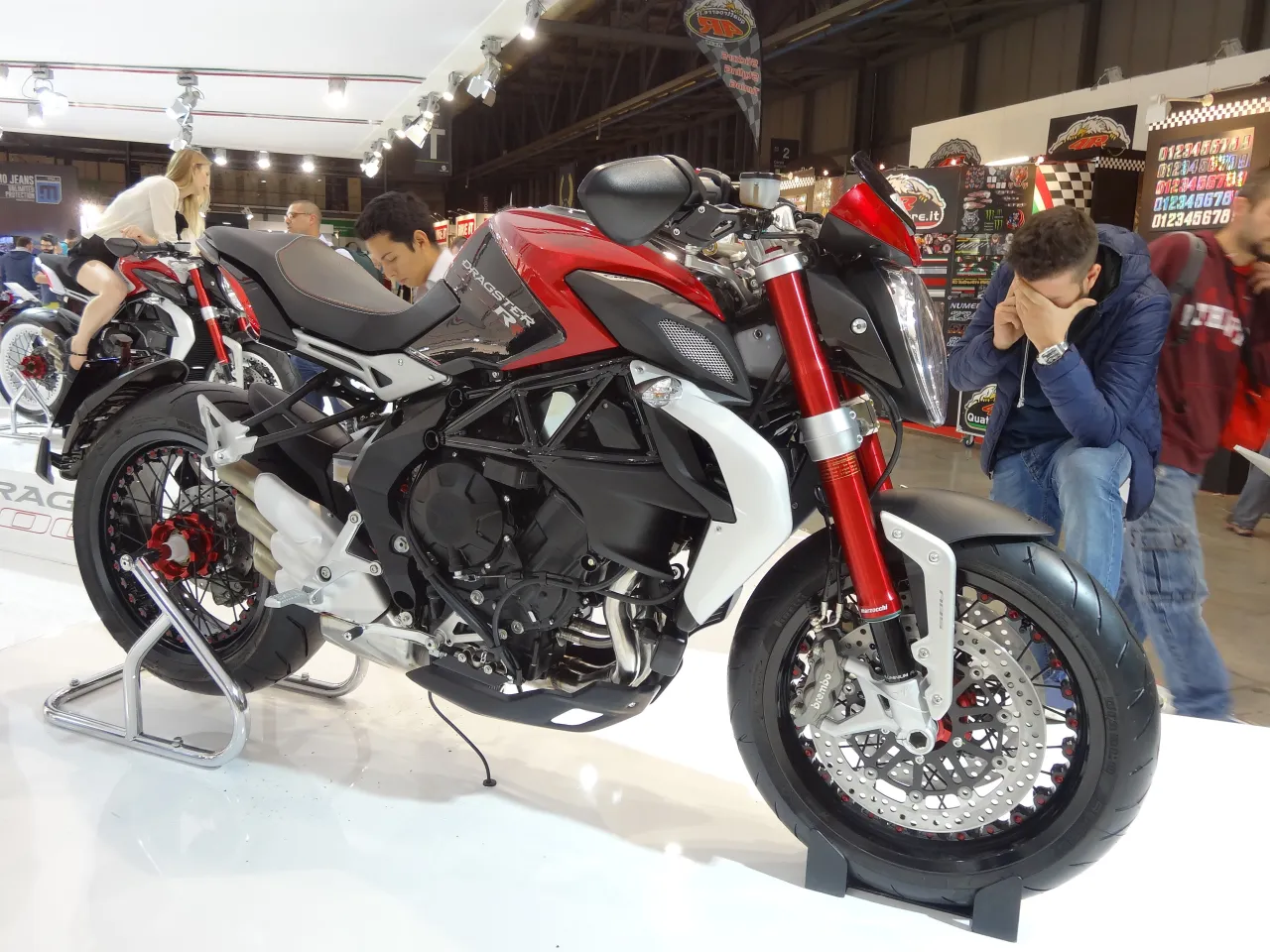 MV Agusta Brutale 800 Dragster RR