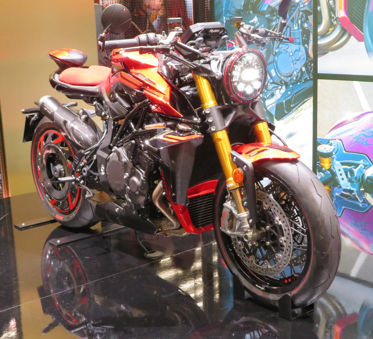 MV Agusta Rush 1000 uit 2023