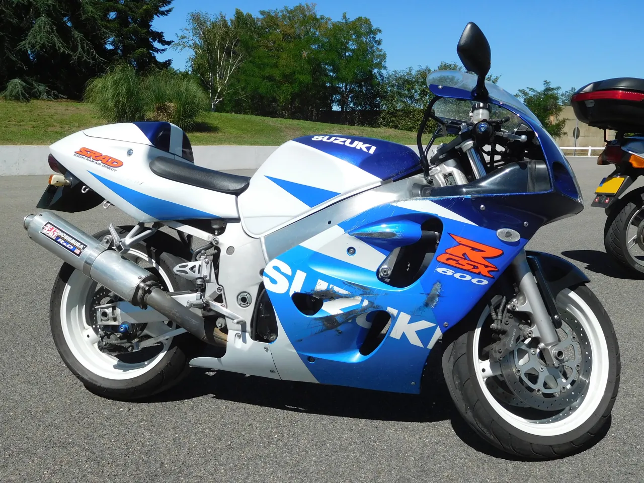 Suzuki GSX-R 600 zijaanzicht