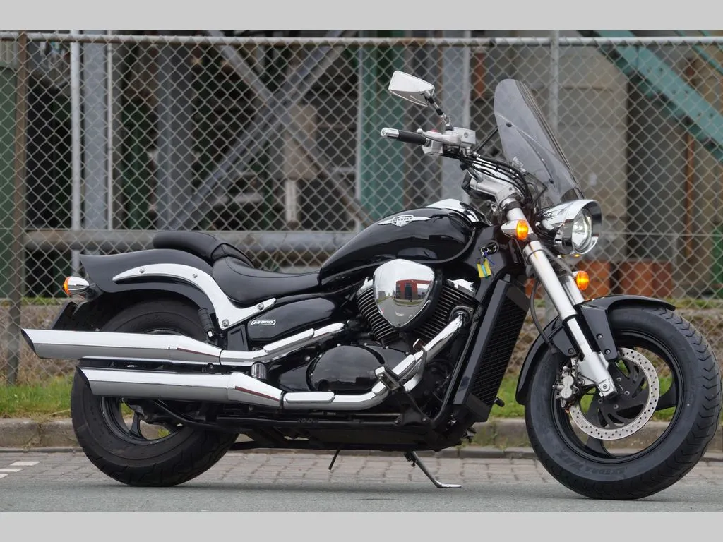 Suzuki Intruder M 800