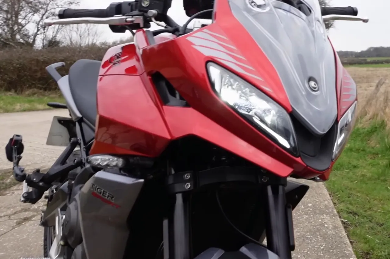 Triumph Tiger Sport 660 sport-tourer side view