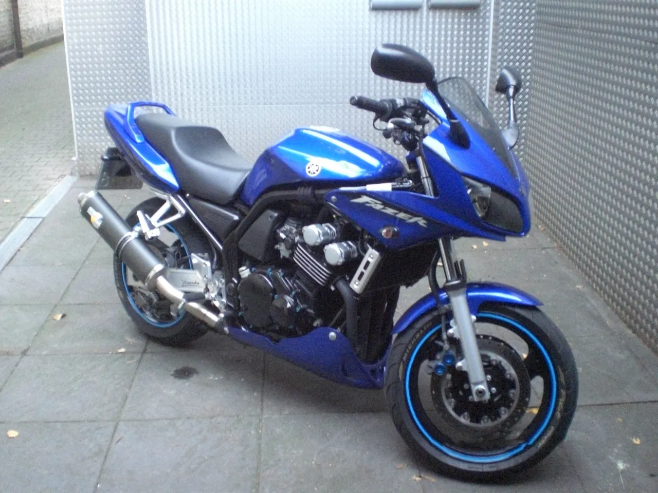 Yamaha FZS600 Fazer 2003 zijaanzicht