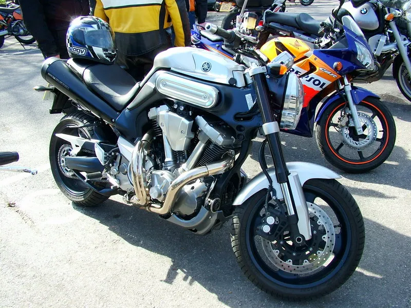 Yamaha MT-01 motor