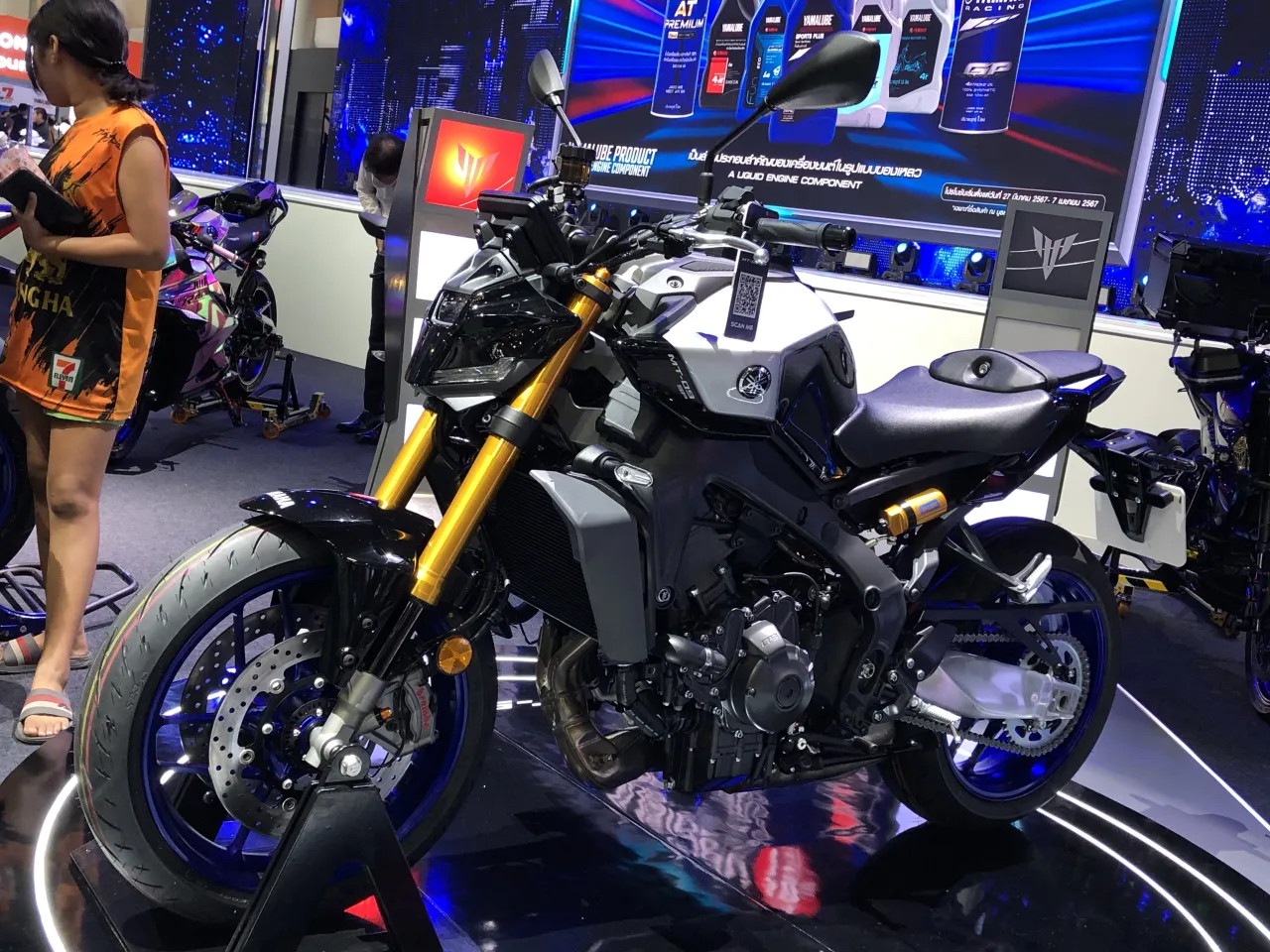 Yamaha MT-09 SP 2024 zijaanzicht