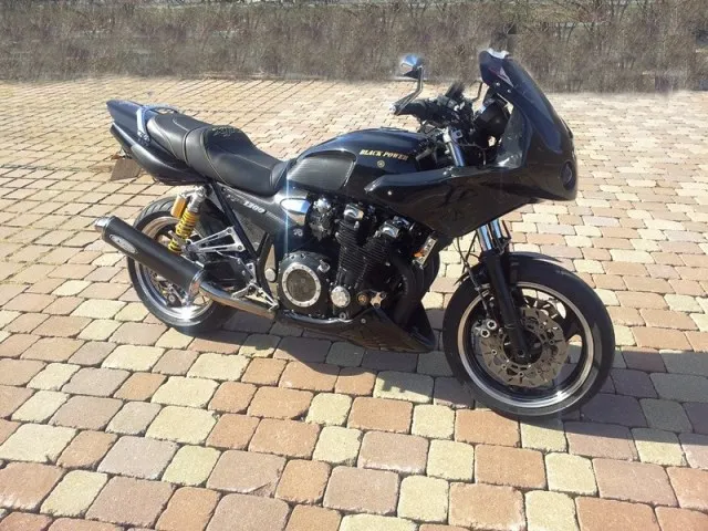 Yamaha XJR 1300 RP02 2001