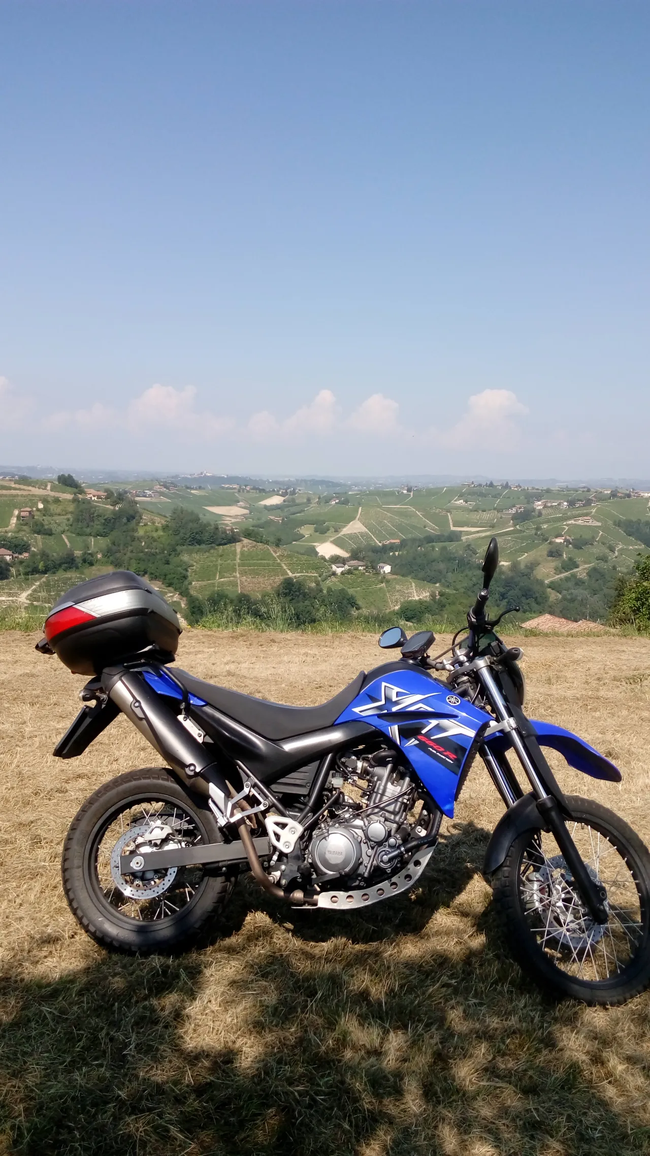 Yamaha XT-660 R enduro motorfiets zijaanzicht