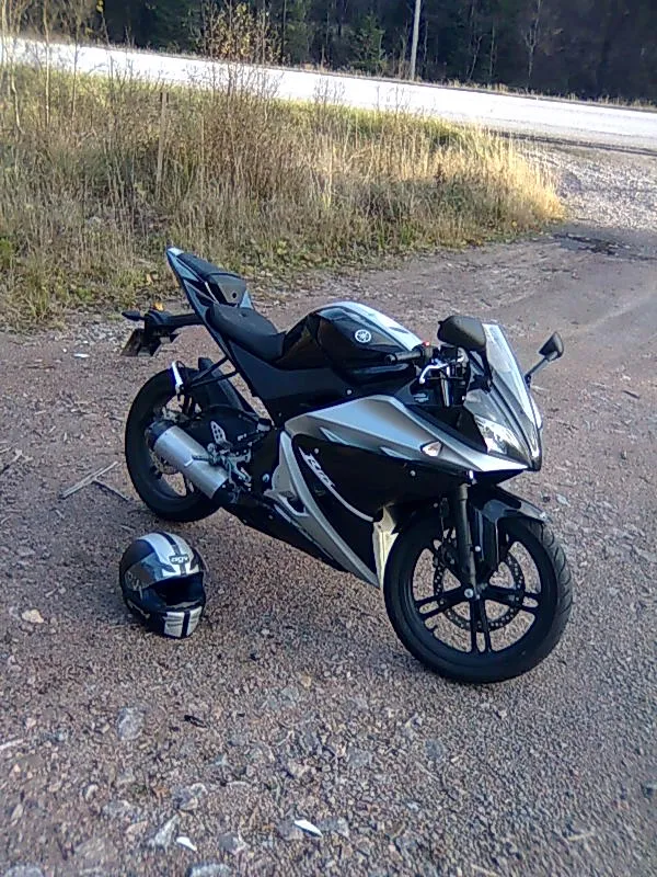 Yamaha YZF-R125 2008 model