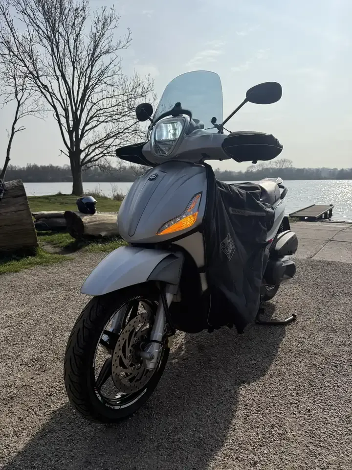 Piaggio Beverly 350