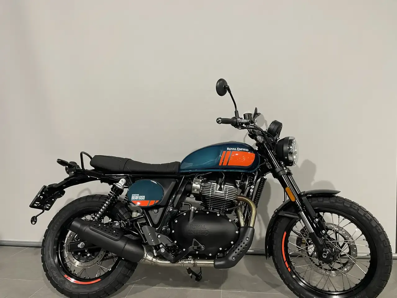 Royal Enfield Bear 650