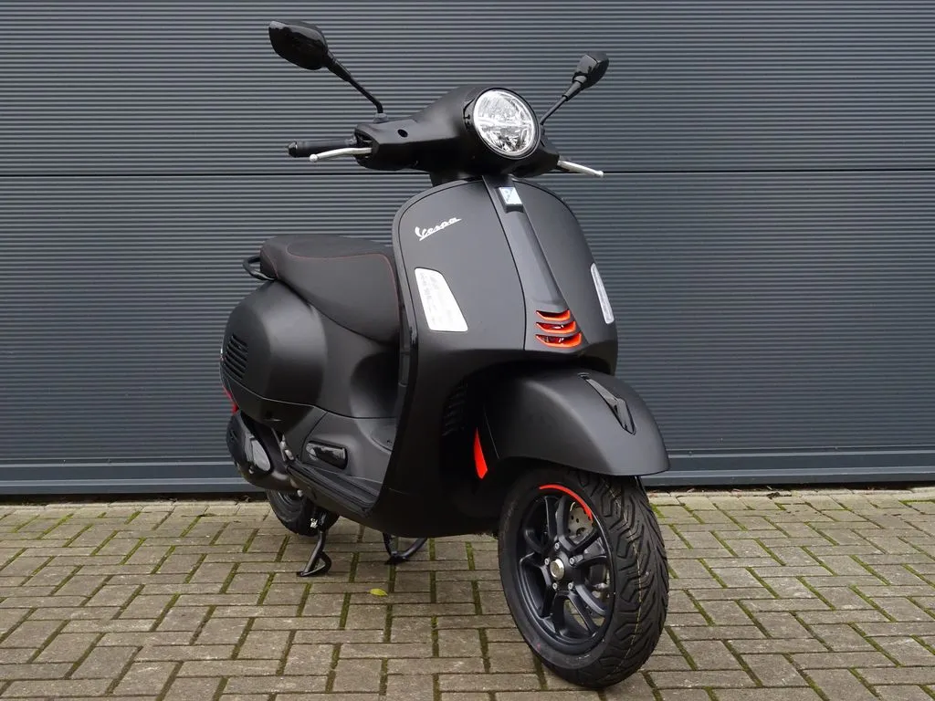 Vespa GTS Super Sport 310