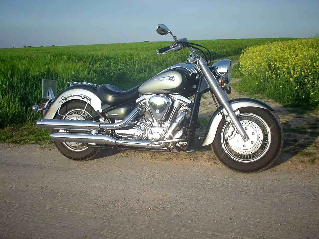 Yamaha XV1600 cruiser