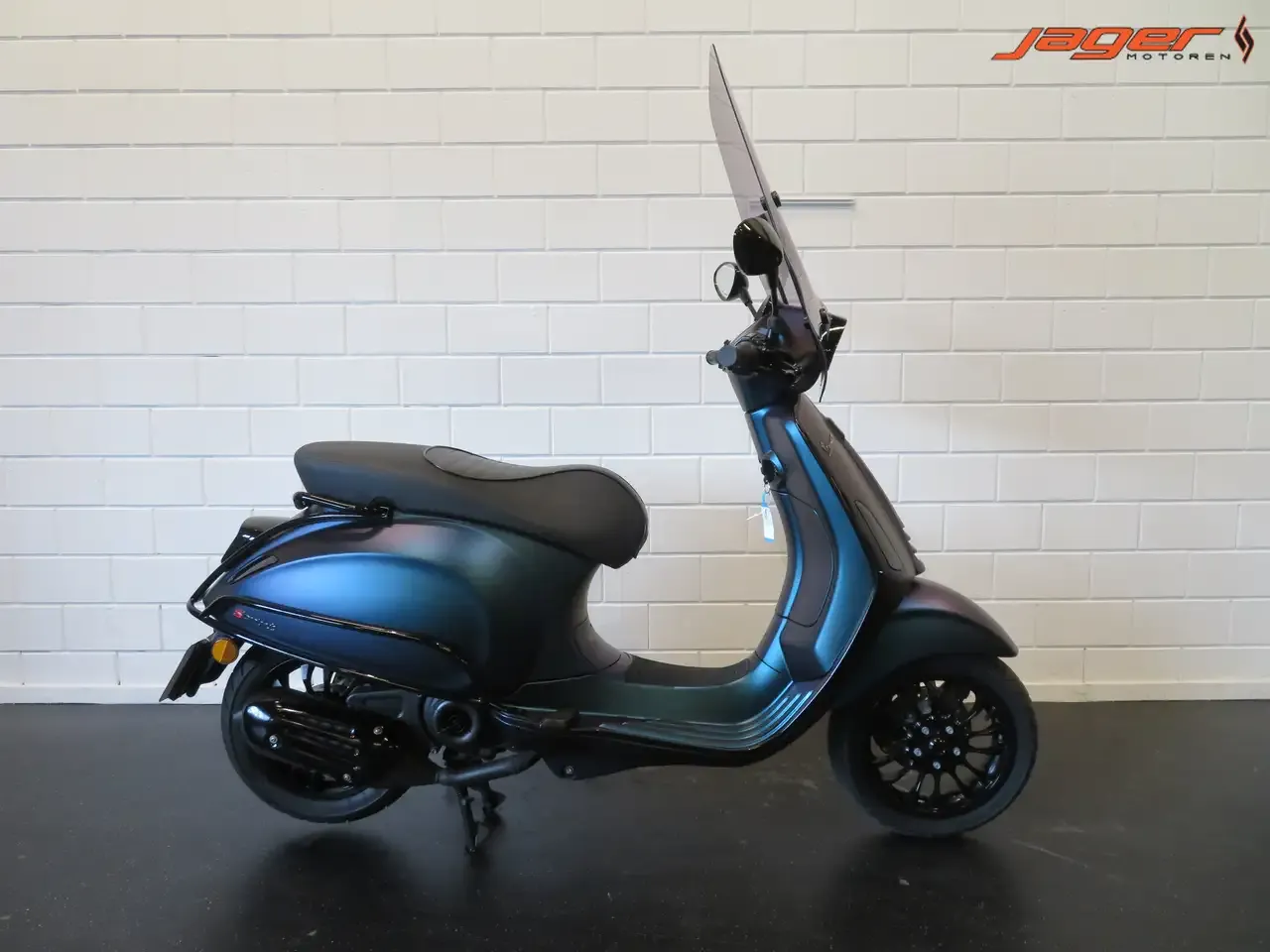 Vespa Sprint 50