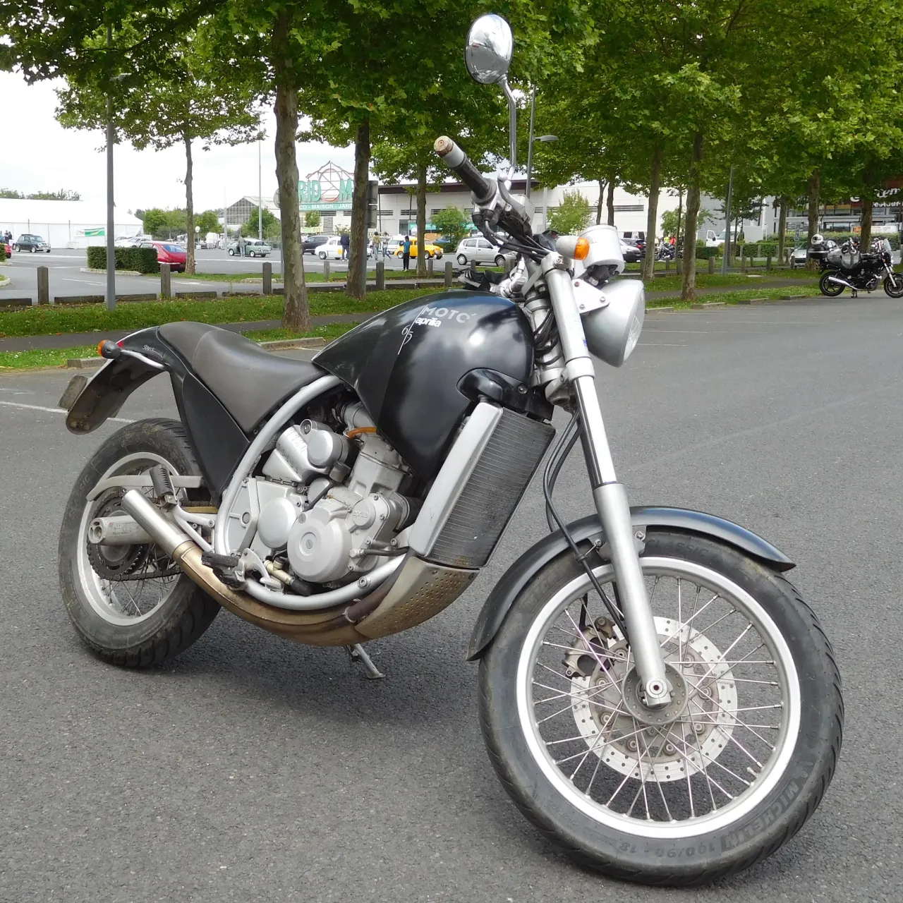 Aprilia Motò 6.5 front view
