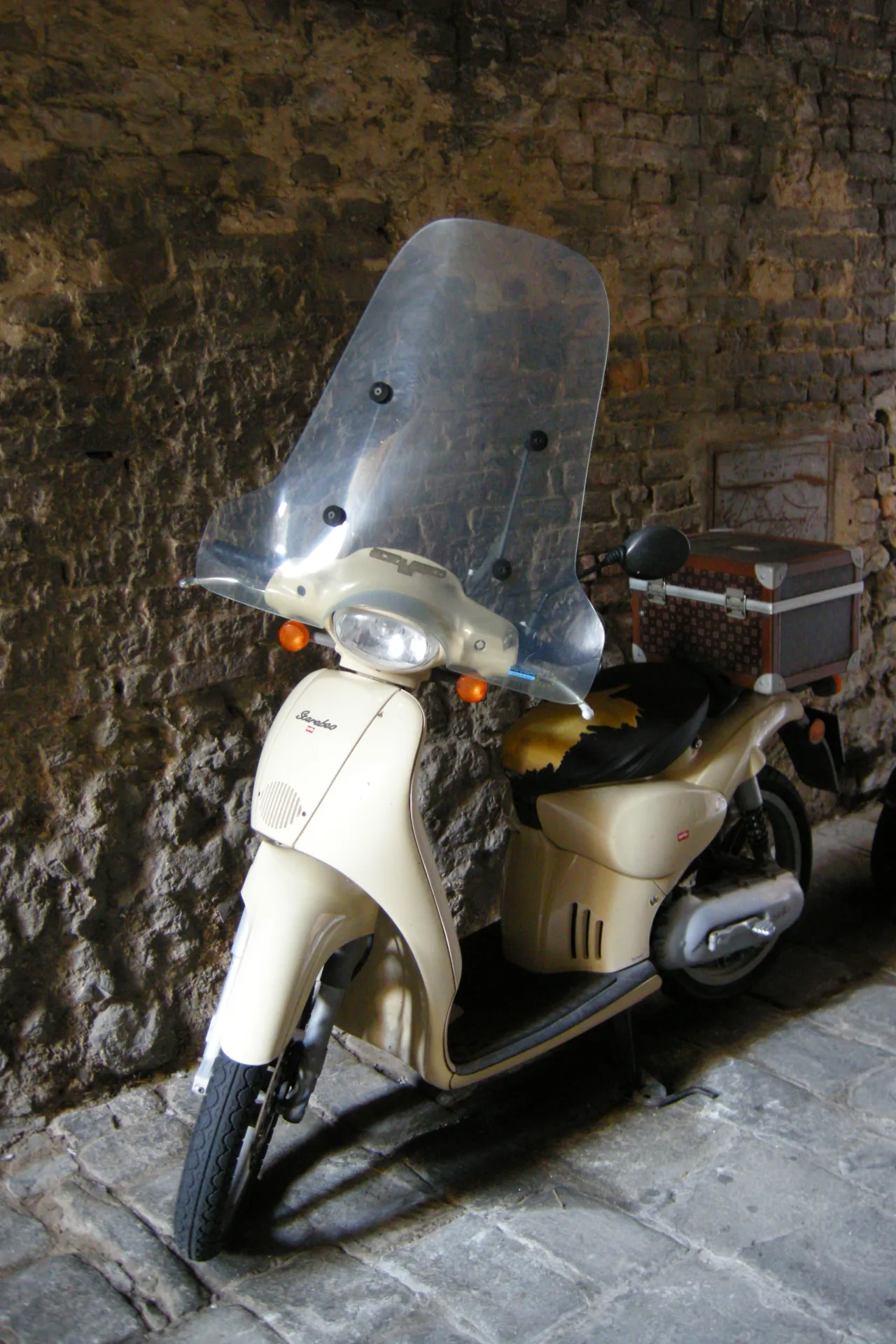 Aprilia Scarabeo scooter side view