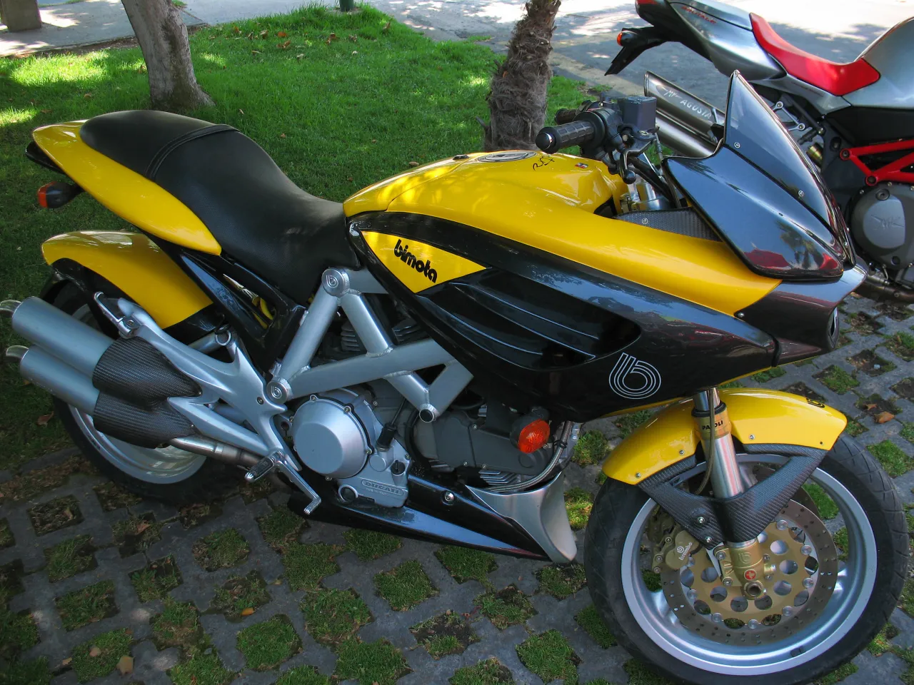 Bimota Mantra 900
