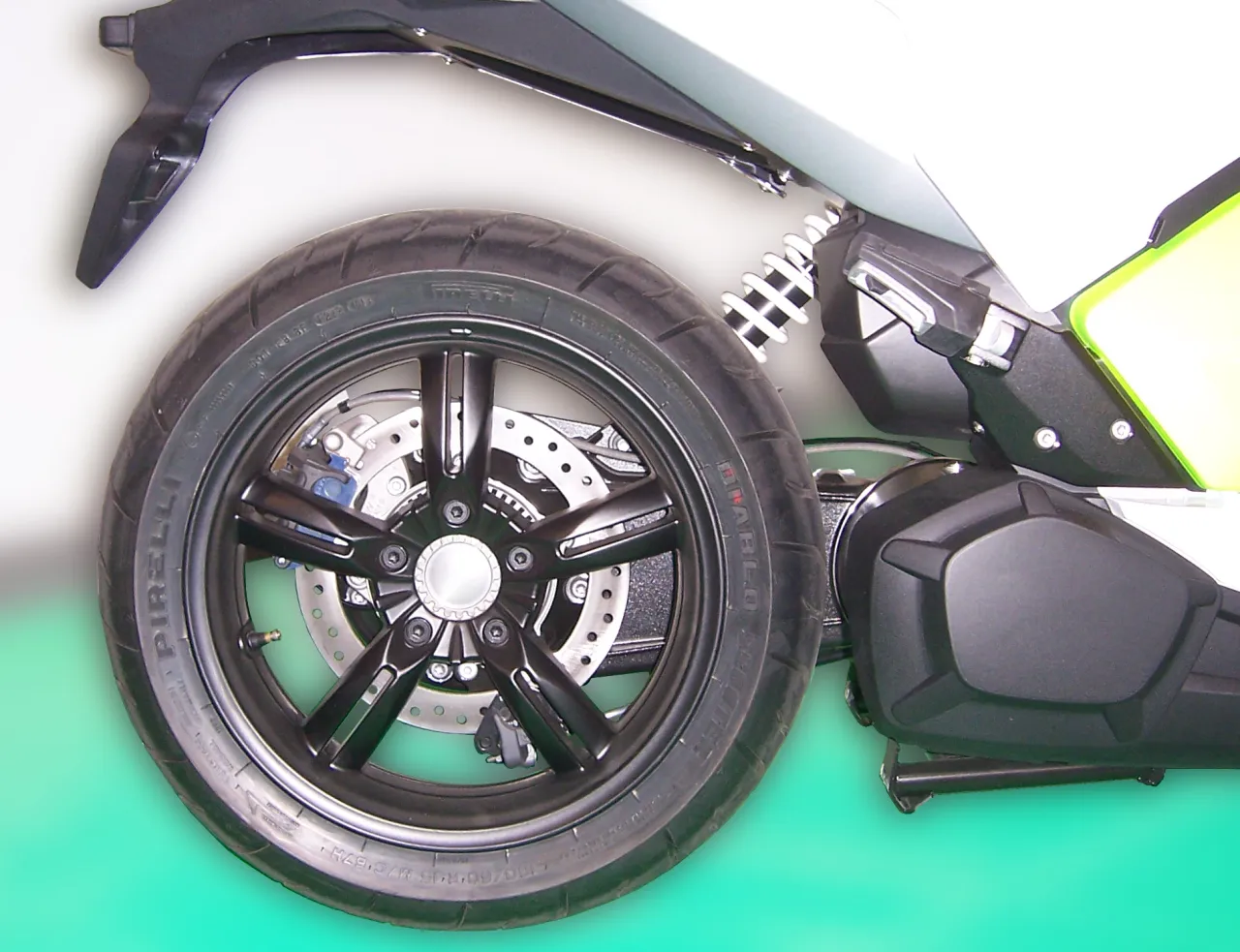 BMW C Evolution aandrijfzijde rechts