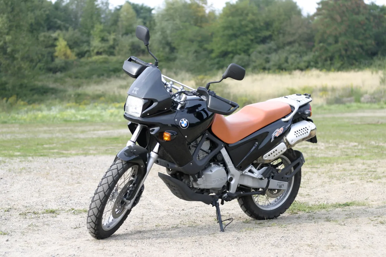 BMW F 650 ST left side