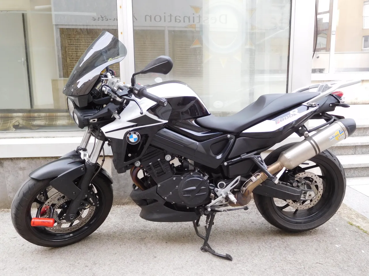BMW F 800 R left side profile