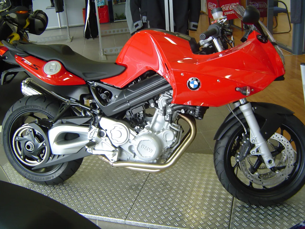 BMW F 800 S, volledig zijaanzicht