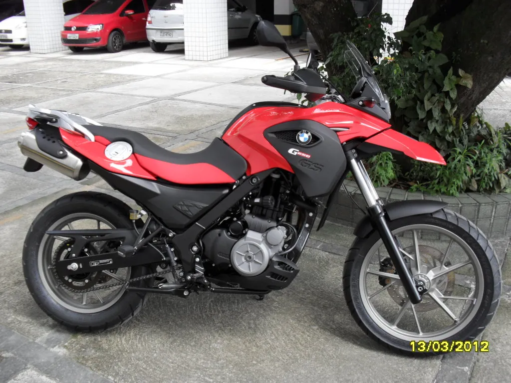 BMW G 650 GS 2012 driekwart aanzicht