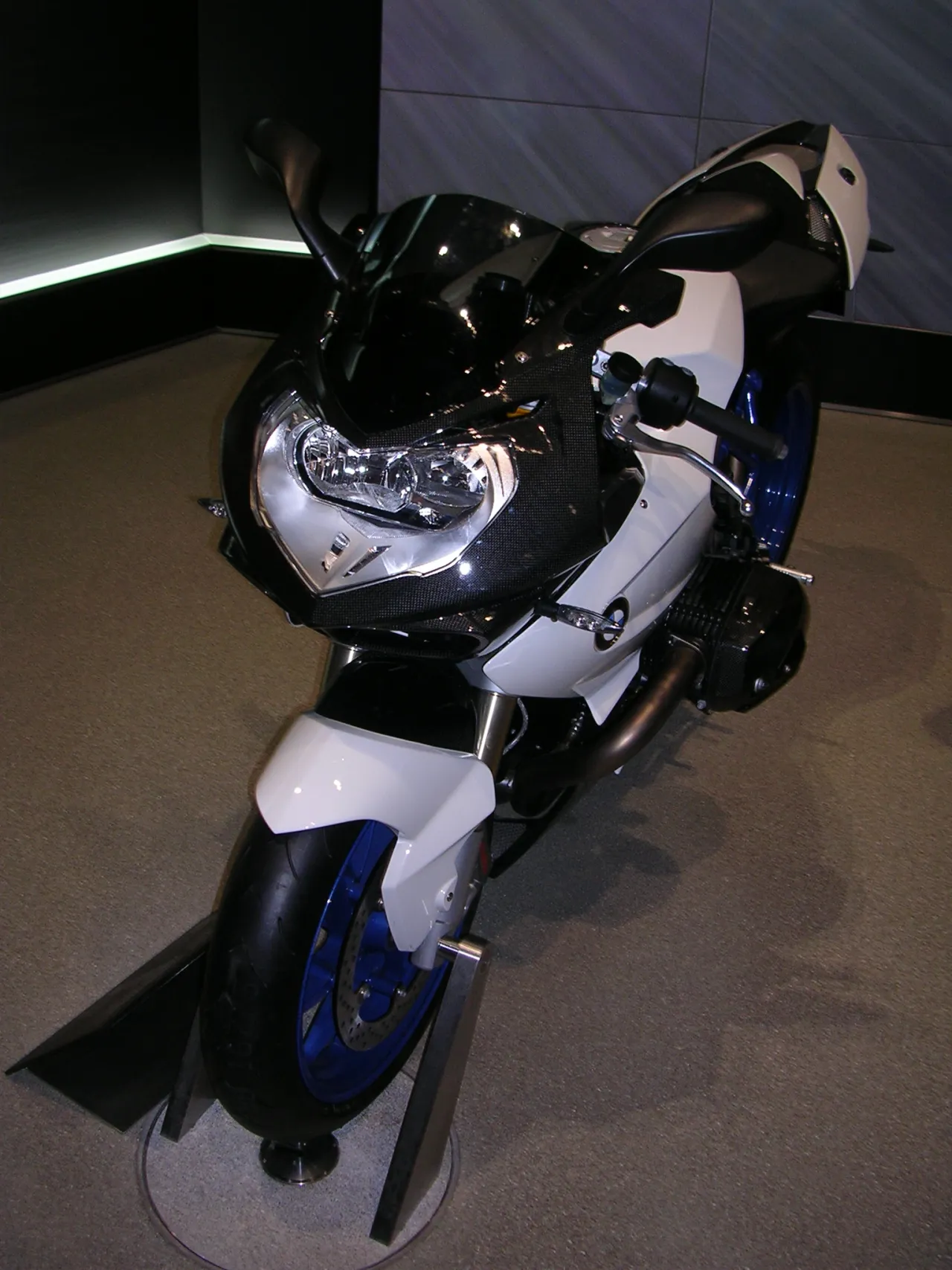 BMW HP2 Sport front three-quarter view
